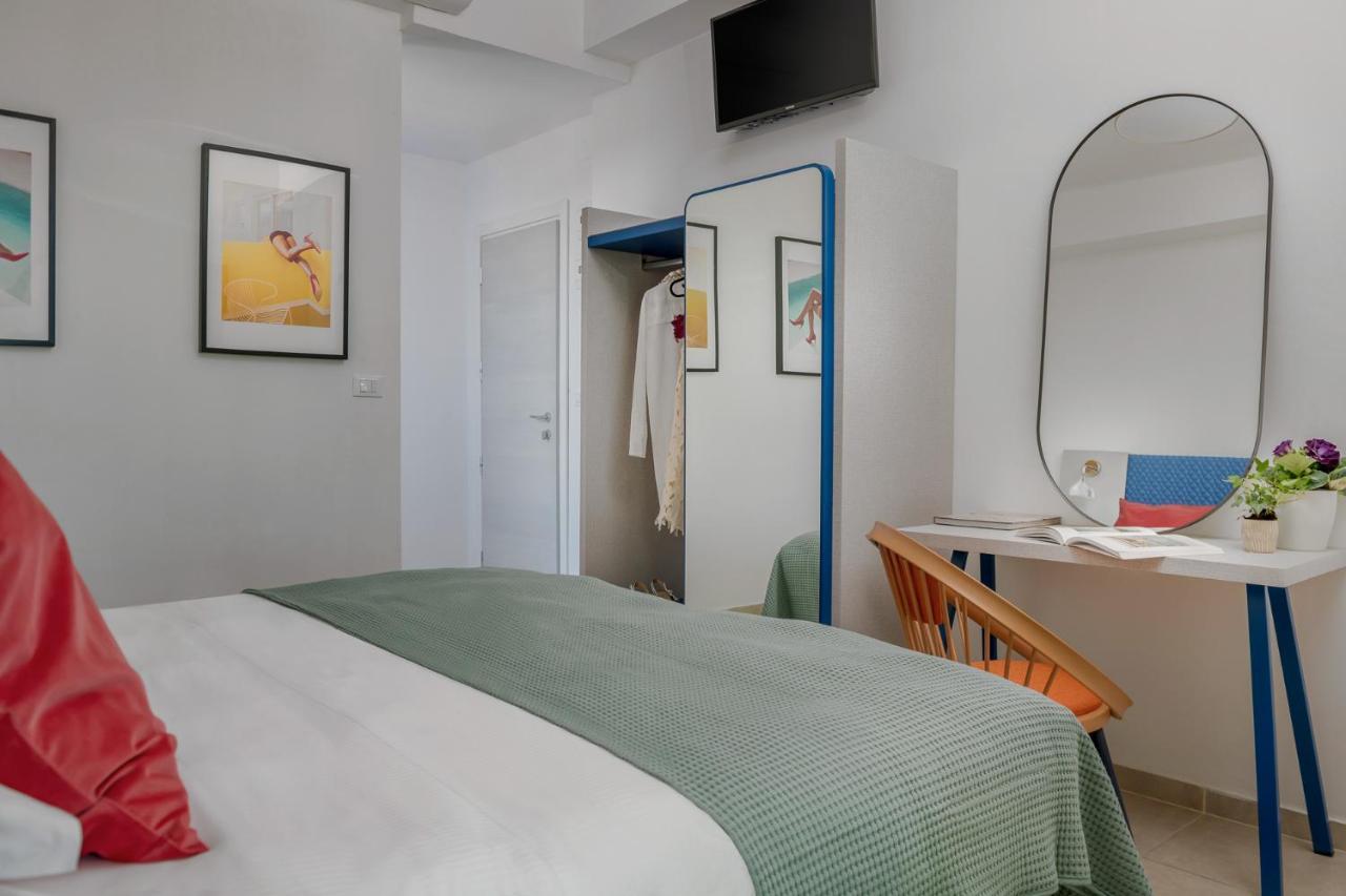 Hotel Rainbow ***S Rimini Extérieur photo