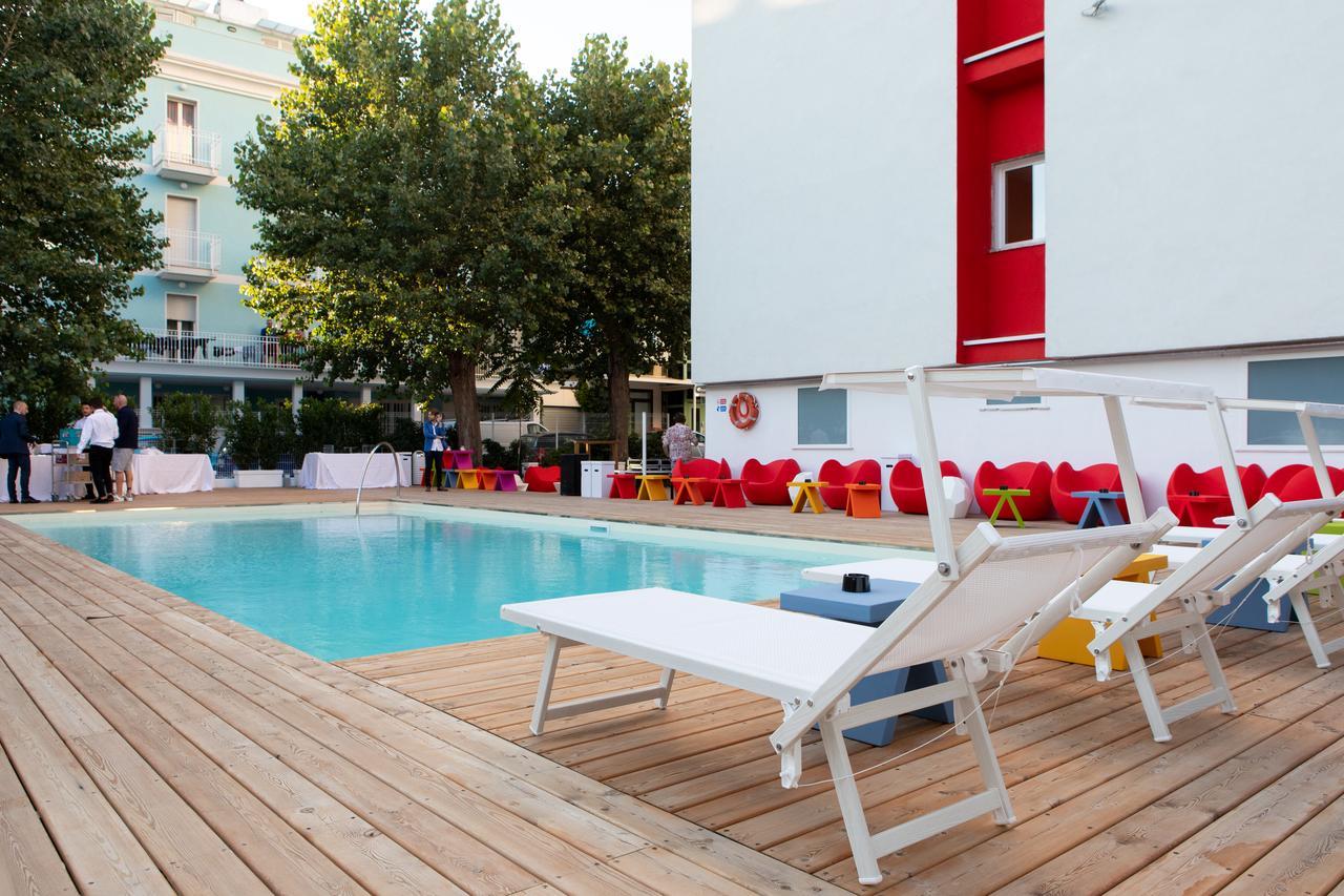 Hotel Rainbow ***S Rimini Extérieur photo