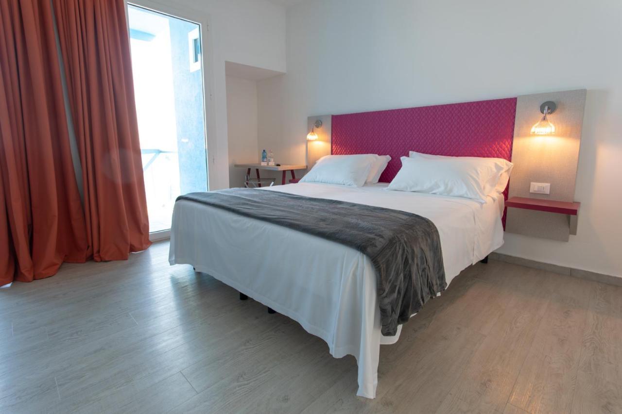 Hotel Rainbow ***S Rimini Extérieur photo